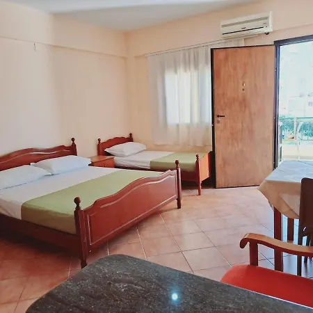Hera Room Himare Exterior photo